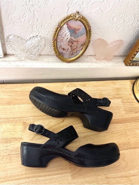 Dansko Shoes - Dansko Black Leather Mary Jane Clog Sandals EU 40 Floral Cutout Comfort Shoes
